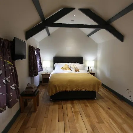 Rod And Line Apartment Landrake